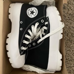 wedge converse size 6 never worn